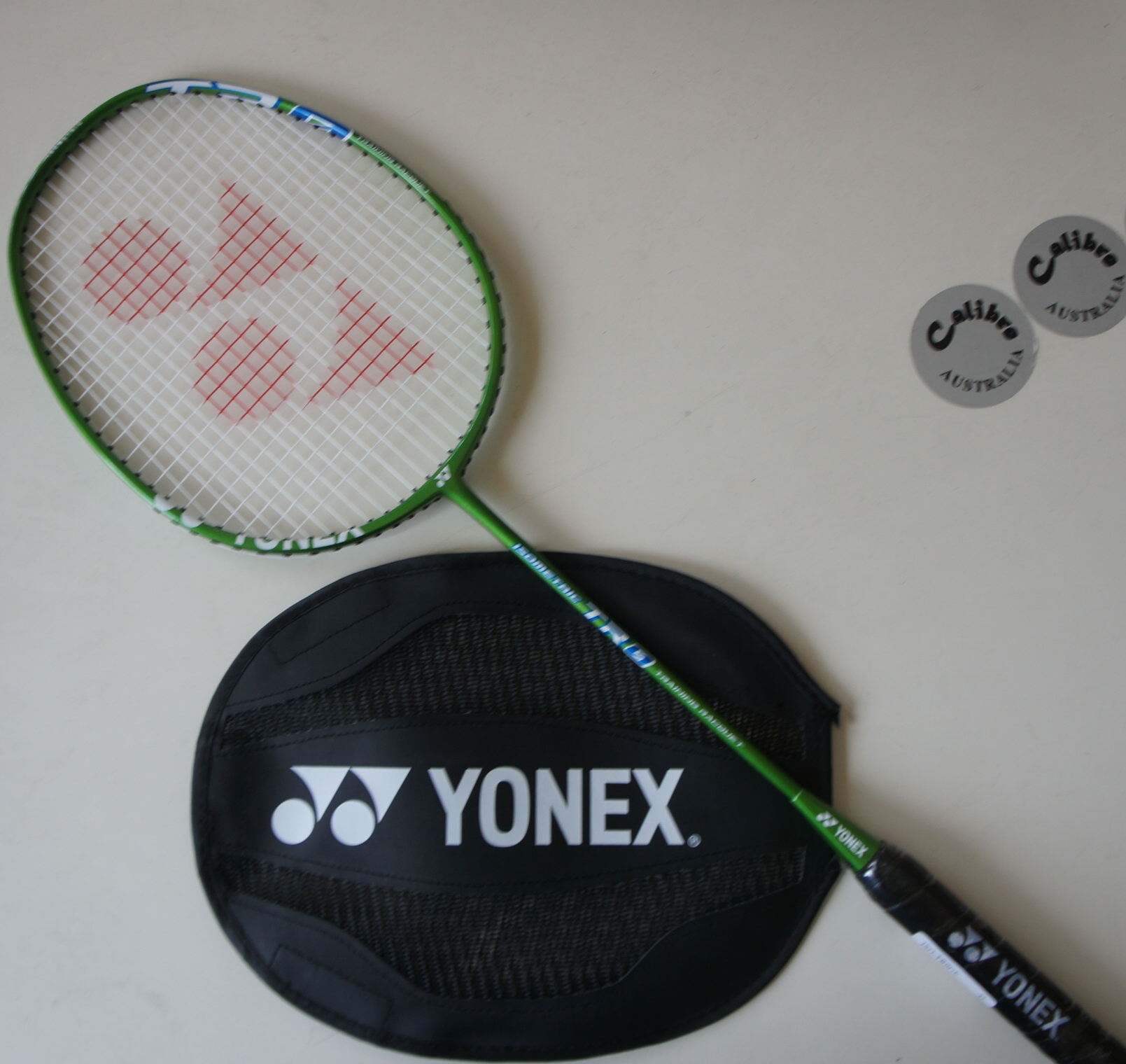 YONEX Isometric TR0 Badminton Racquet, 150g Training Racket w/Mesh Cover, Strung